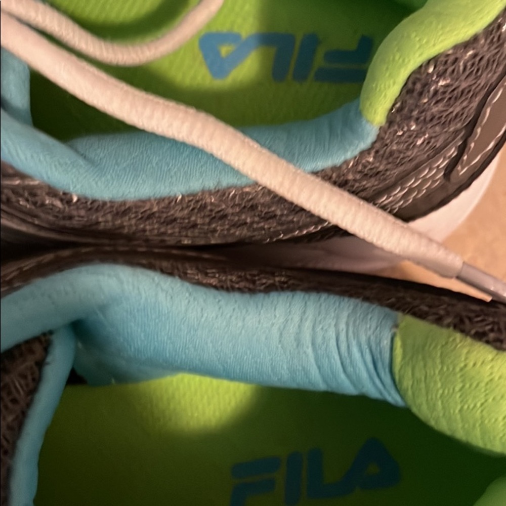 Womens Fila Sneakers brand new!!!